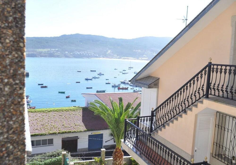 Hostal Residencia Bahía Laxe Exterior foto